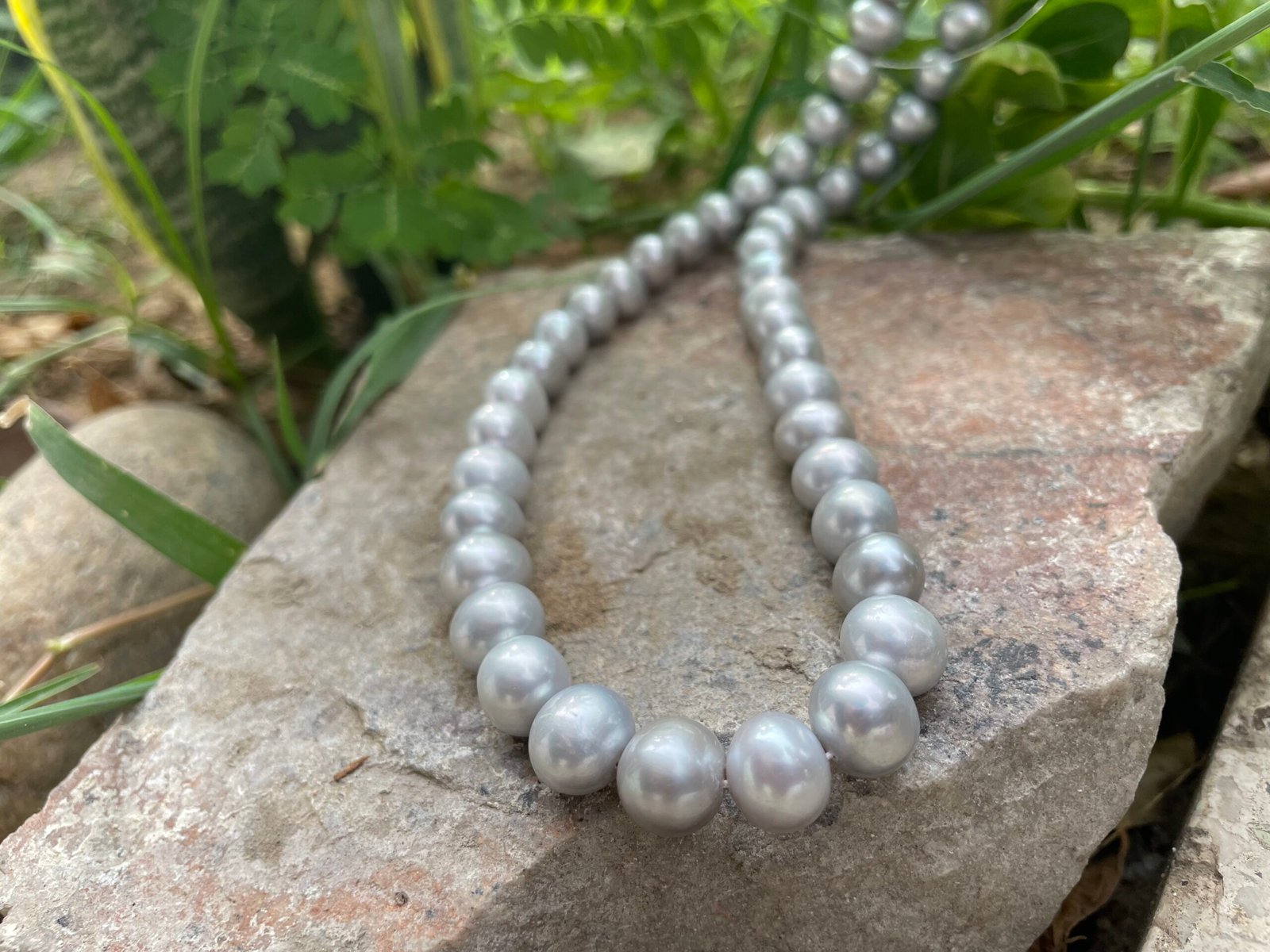 madhubala pearls about us necklace