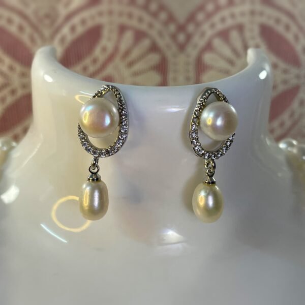 Snowdrop Pearl Necklace Set