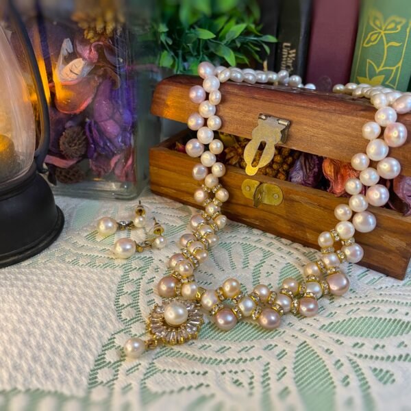 Echinacea Meadow Pearl Necklace Set