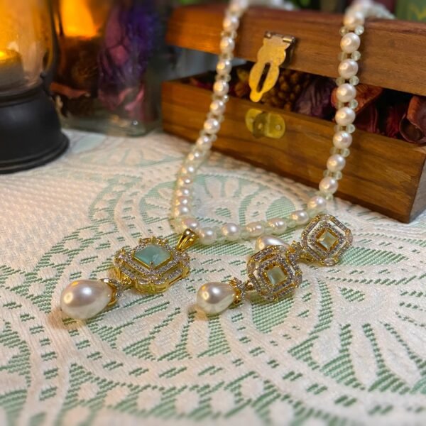 Cerulean Ocean Gem Pearl Necklace Set