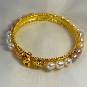 Dusk Petals Pearl Bracelet