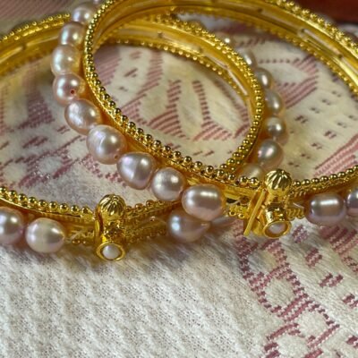 Aurora Whisper Pearl Bracelet